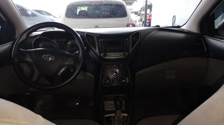 Hyundai - HB 20 SEDAN 1.6 AUT